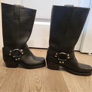 Frye Harness 12R Black Leather Pull-On Square Toe Riding Engineer Boots